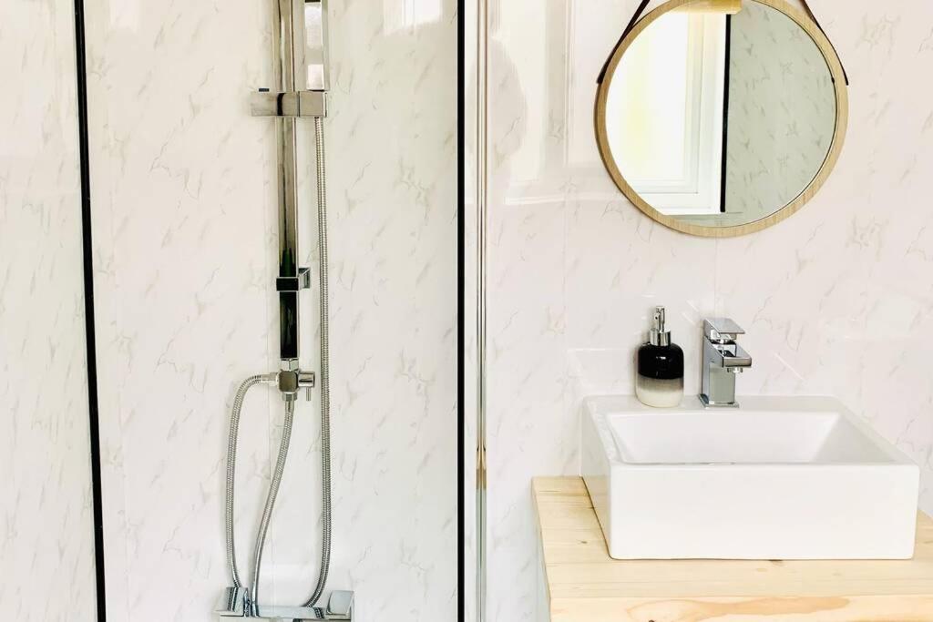 The Nook - A Stylish Apartment With Garden, Near The Beach Berwick Upon Tweed Exteriér fotografie
